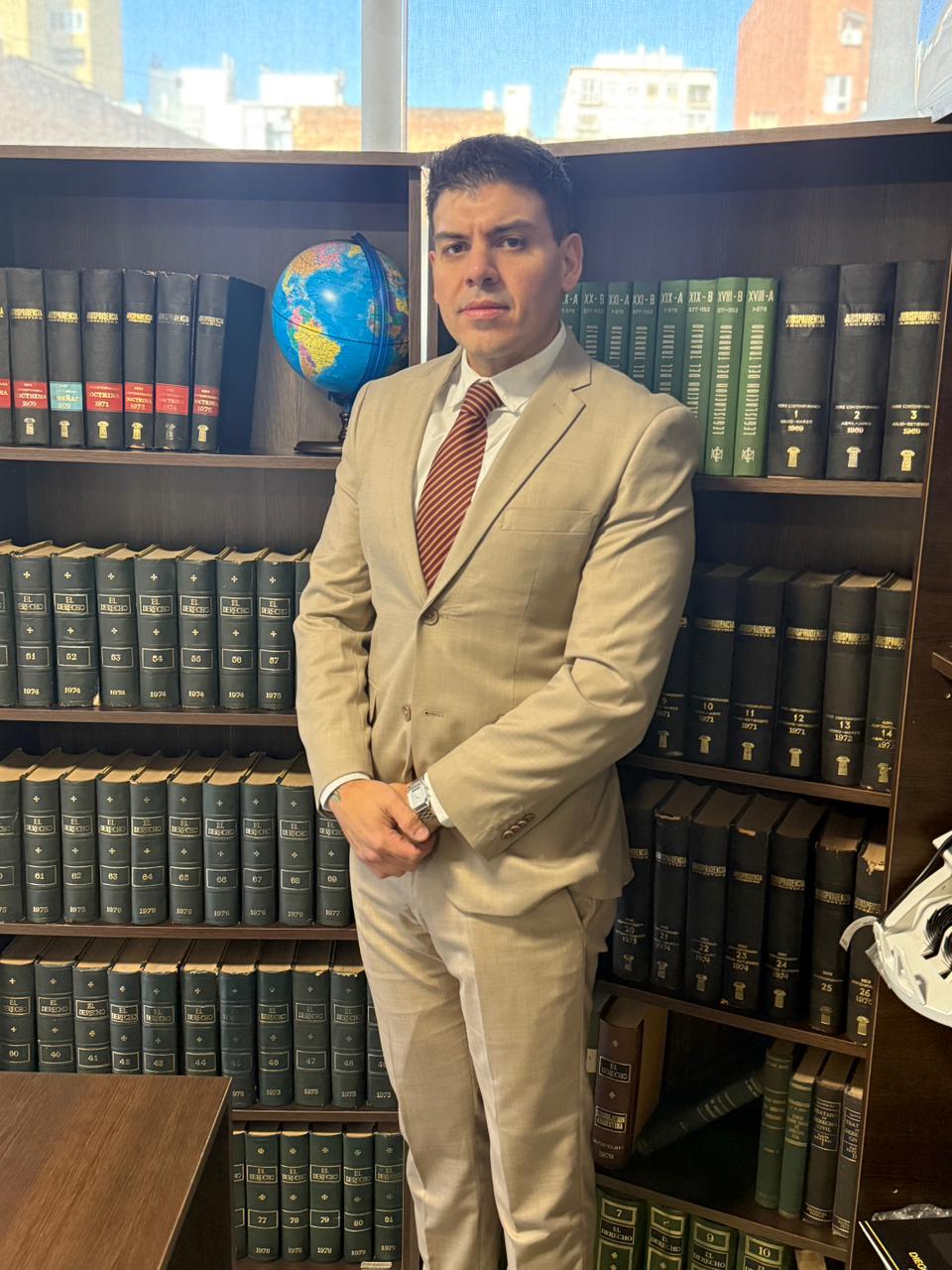 Roque Navarro - Tax, Civil & Administrative Law Specialist